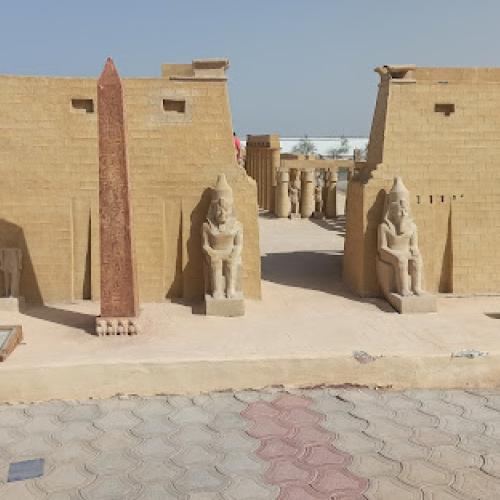 Wycieczka do Mini Egypt Park w Hurghadzie